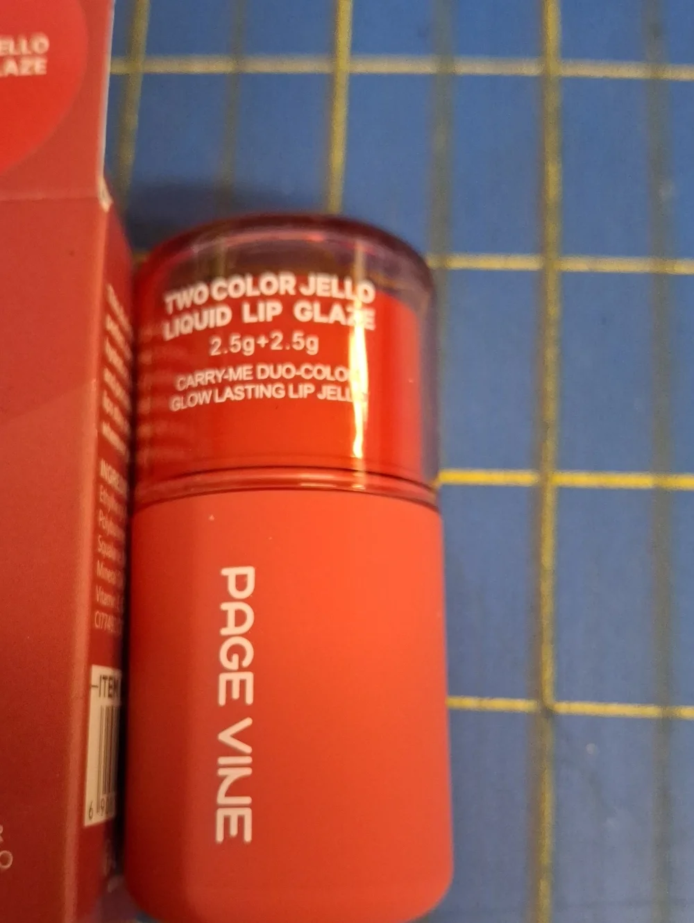 Page Vine Two-Color Jello Liquid Lip Glaze NWT - 02